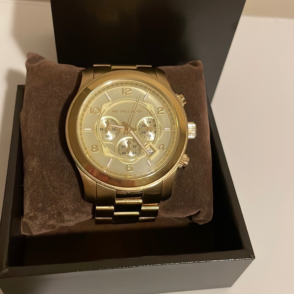 Michael Kors Runway Gold watch